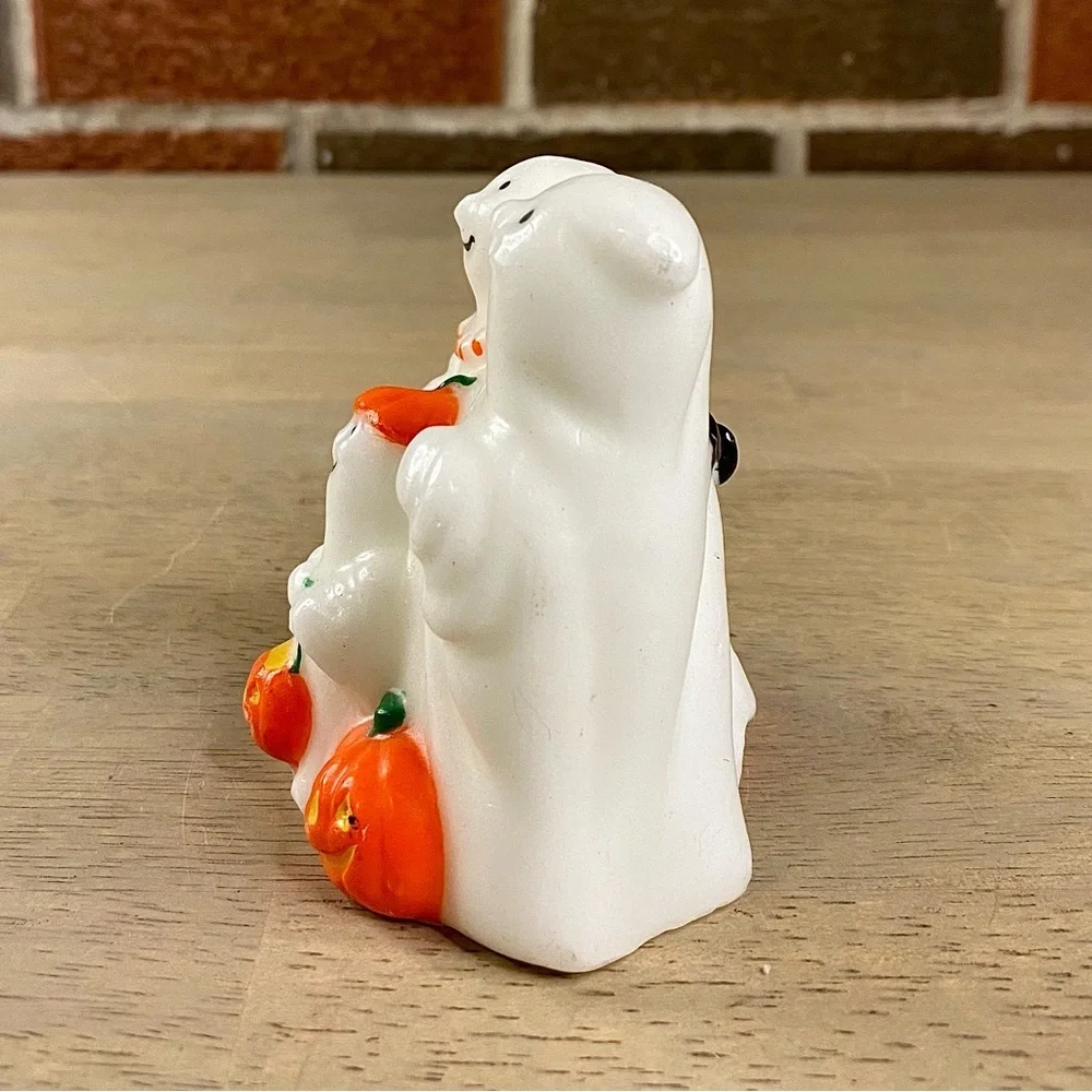 Vtg Avon Halloween Ghostly Glow‎ Wax Figurine Ghosts Black Cat Jack O Lanterns